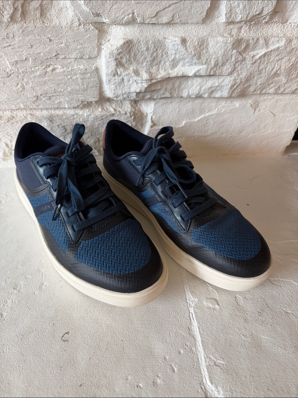 Cole Haan Men's Navy and White Low-Top Sneakers